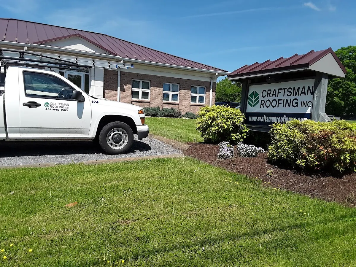 Quality Roof Replacement by experienced craftsmen in Foster